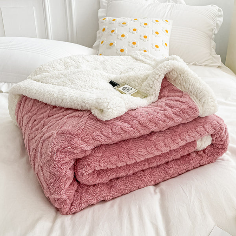 Coperta per Quattro Stagioni a Due Strati in Lana di Agnello e Pile Corallo con Motivo Geometrico, Velluto Torre Skin, Disponibile in Più Taglie e Colori
