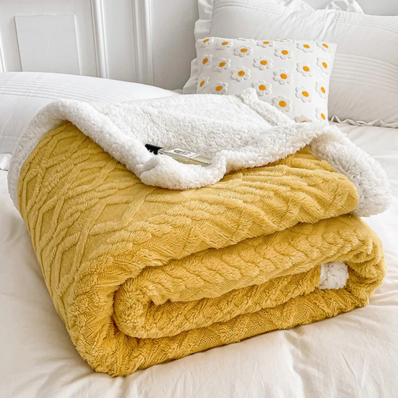 Coperta per Quattro Stagioni a Due Strati in Lana di Agnello e Pile Corallo con Motivo Geometrico, Velluto Torre Skin, Disponibile in Più Taglie e Colori